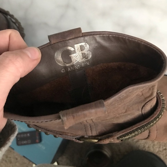 Gianni Bini Genuine Leather Booties - Picture 3 of 4